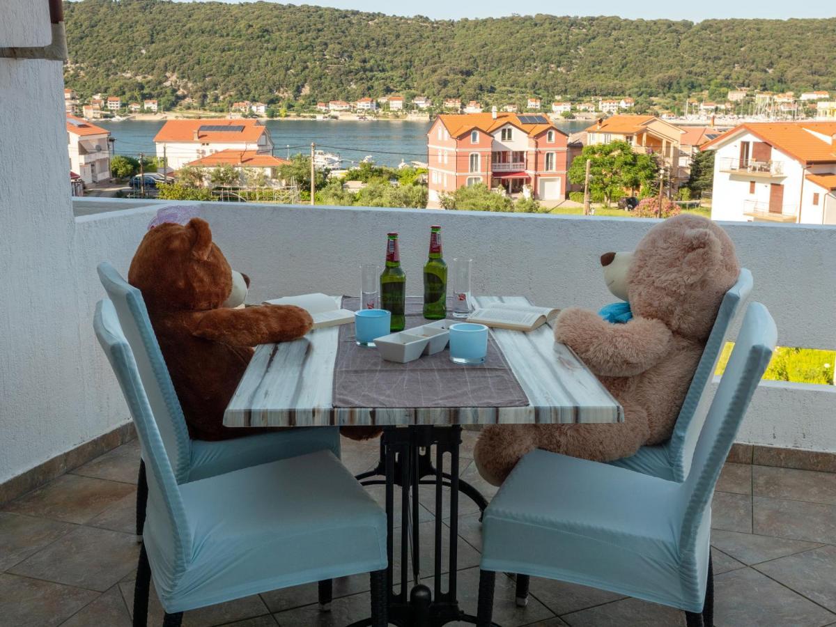 Apartments Rezek Супетарска Драга Екстериор снимка